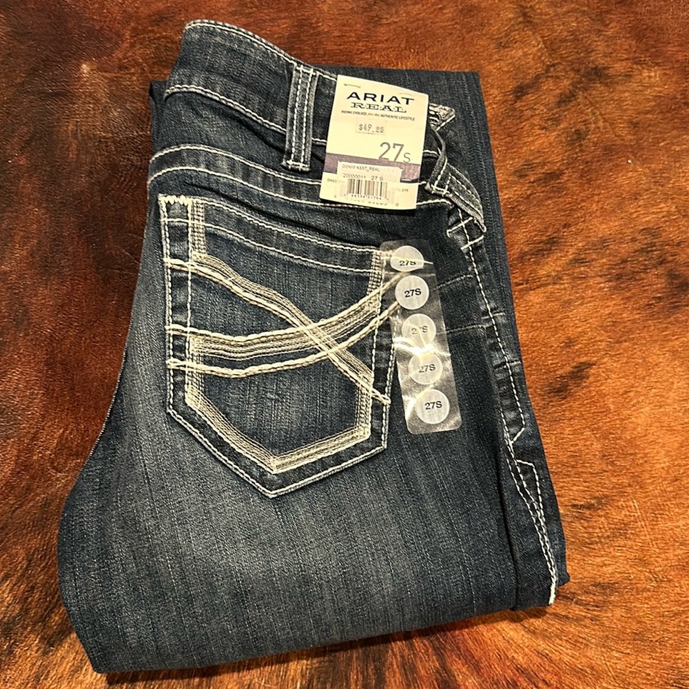 Brand new Ariats Jeans 27S
